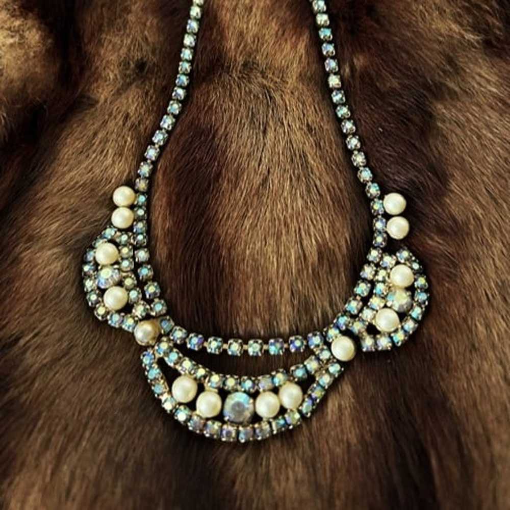 Vintage AB Rhinestone and Pearl Collar Necklace - image 2