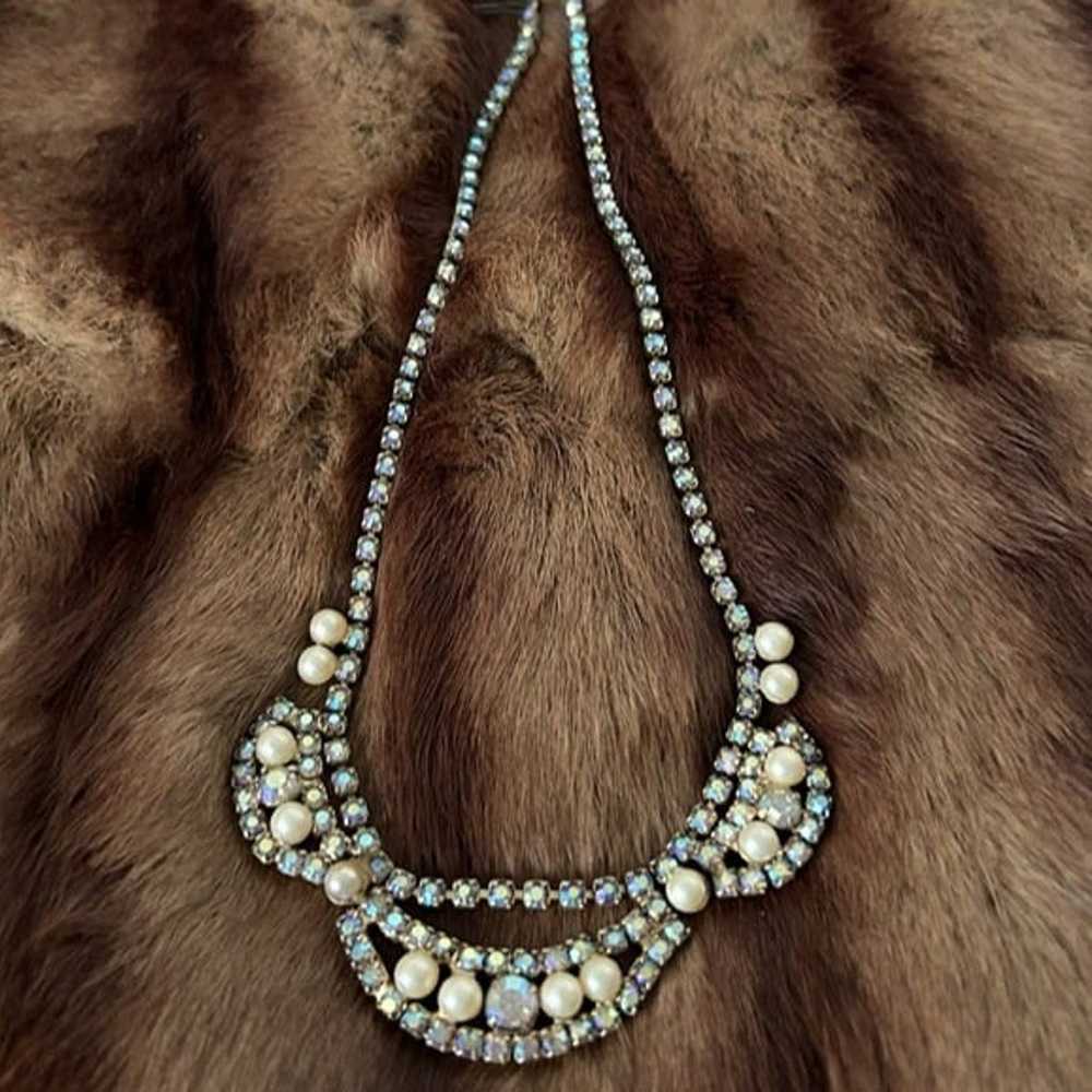 Vintage AB Rhinestone and Pearl Collar Necklace - image 6