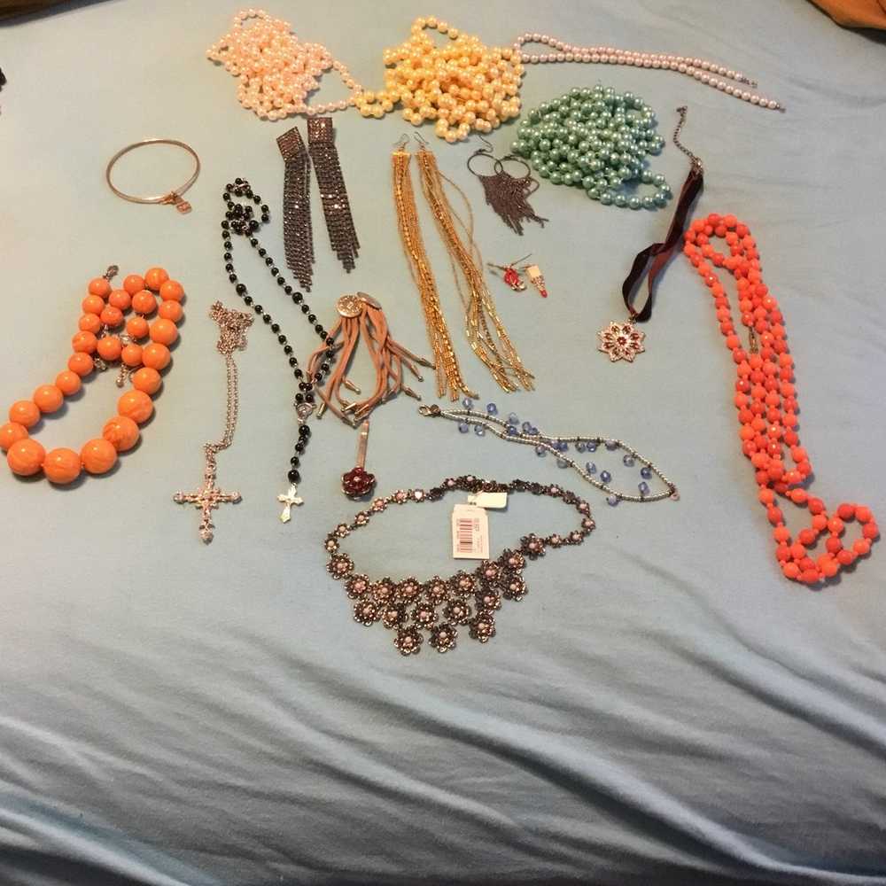 Lot of new and old jewelry 5 - image 2