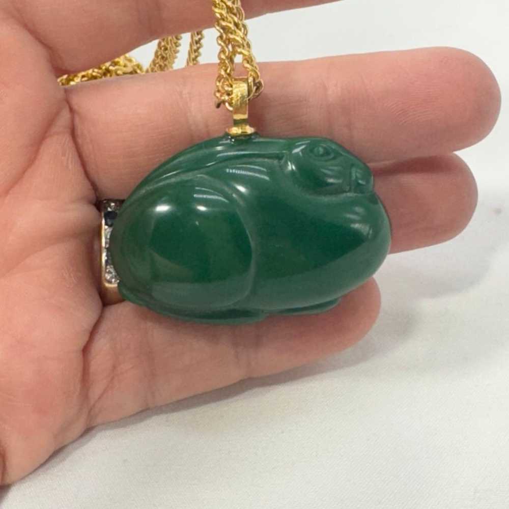 VTG fat 3D relief bunny/rabbit pendant - image 1