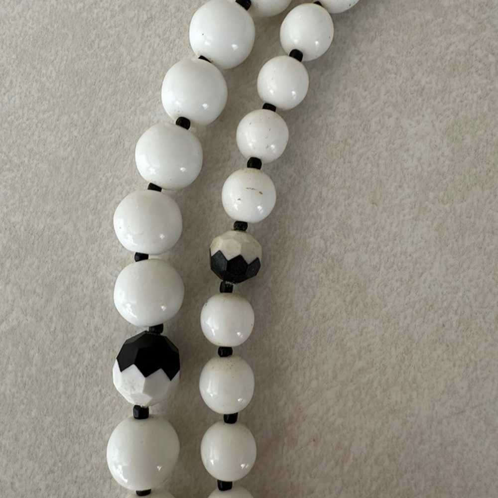 Vintage two double strand white black milk glass … - image 4