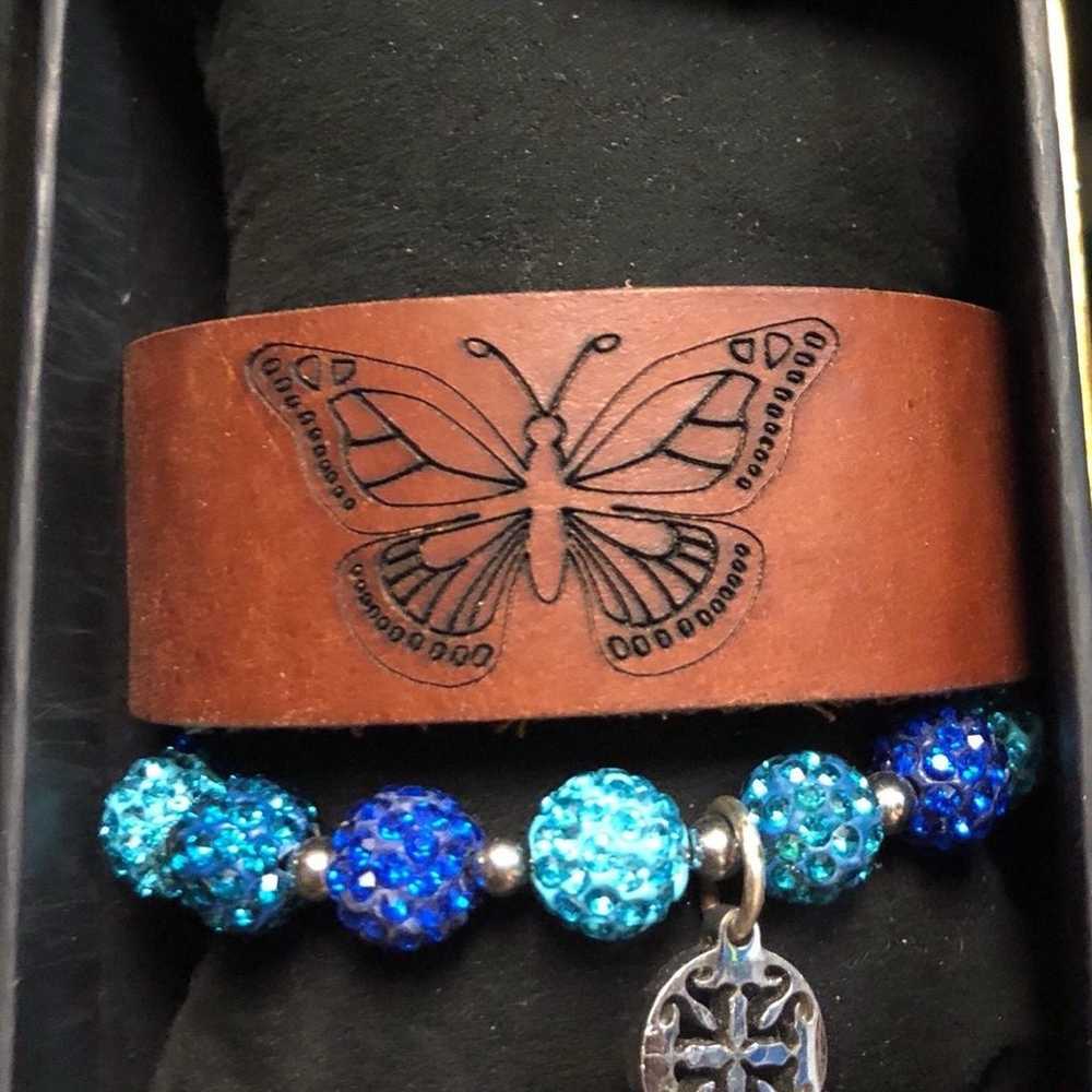 Rustic Cuff Rare Vintage Butterfly Set - image 2