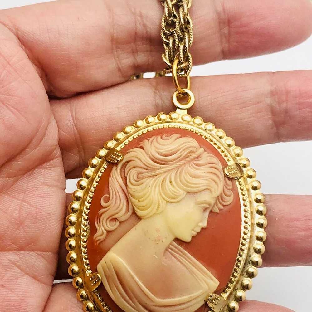 Vintage Carved Cameo Gold Tone Necklace - image 2