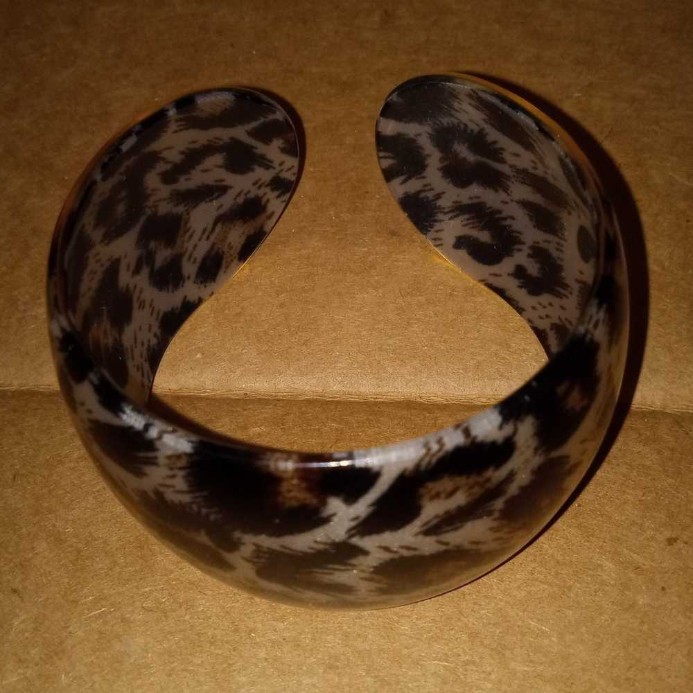 Vintage Leopard Print Jewelry Ensemble - image 6