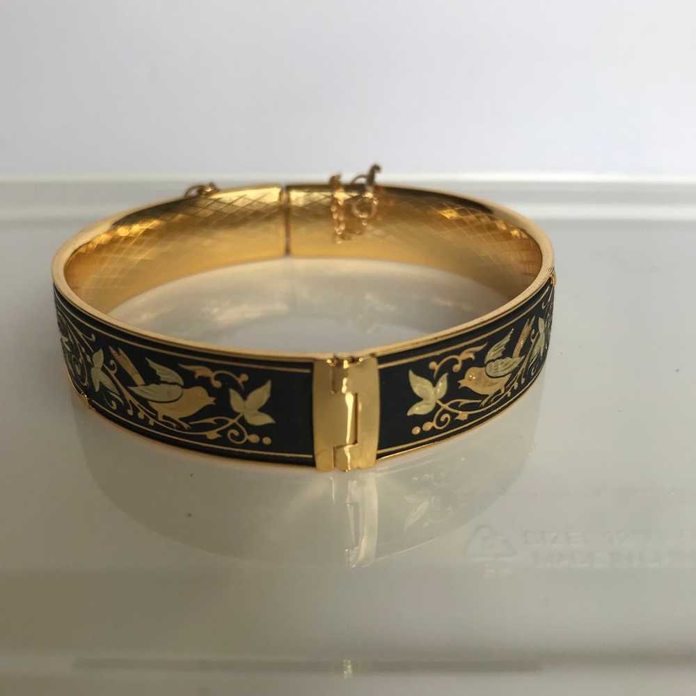 Vintage Damascene Toledo Birds Hinged Bangle Brac… - image 2