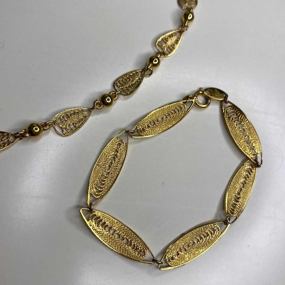 Gold Trifari TM leaf Necklace Bracelet - image 6