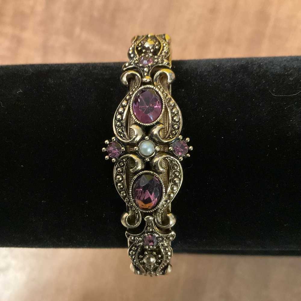 Vintage Avon Victorian Revival Bracelet (VL41) - image 1