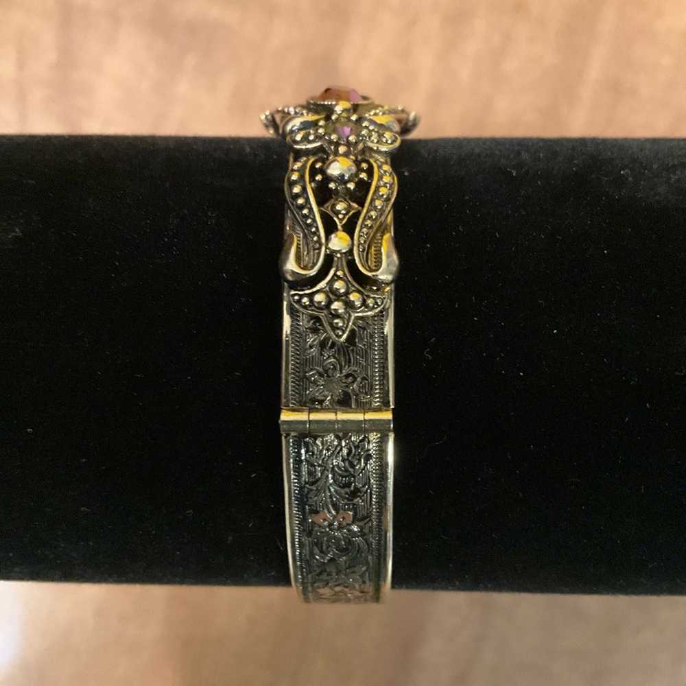 Vintage Avon Victorian Revival Bracelet (VL41) - image 2