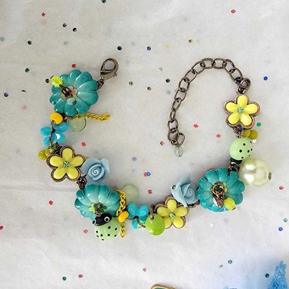 FRENCH GARDEN AQUA FLOWER THEME BRACELET W/ BEADS… - image 3