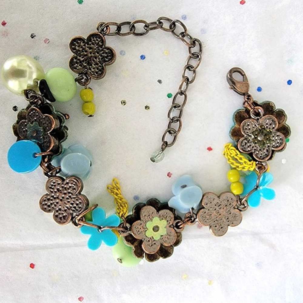 FRENCH GARDEN AQUA FLOWER THEME BRACELET W/ BEADS… - image 4