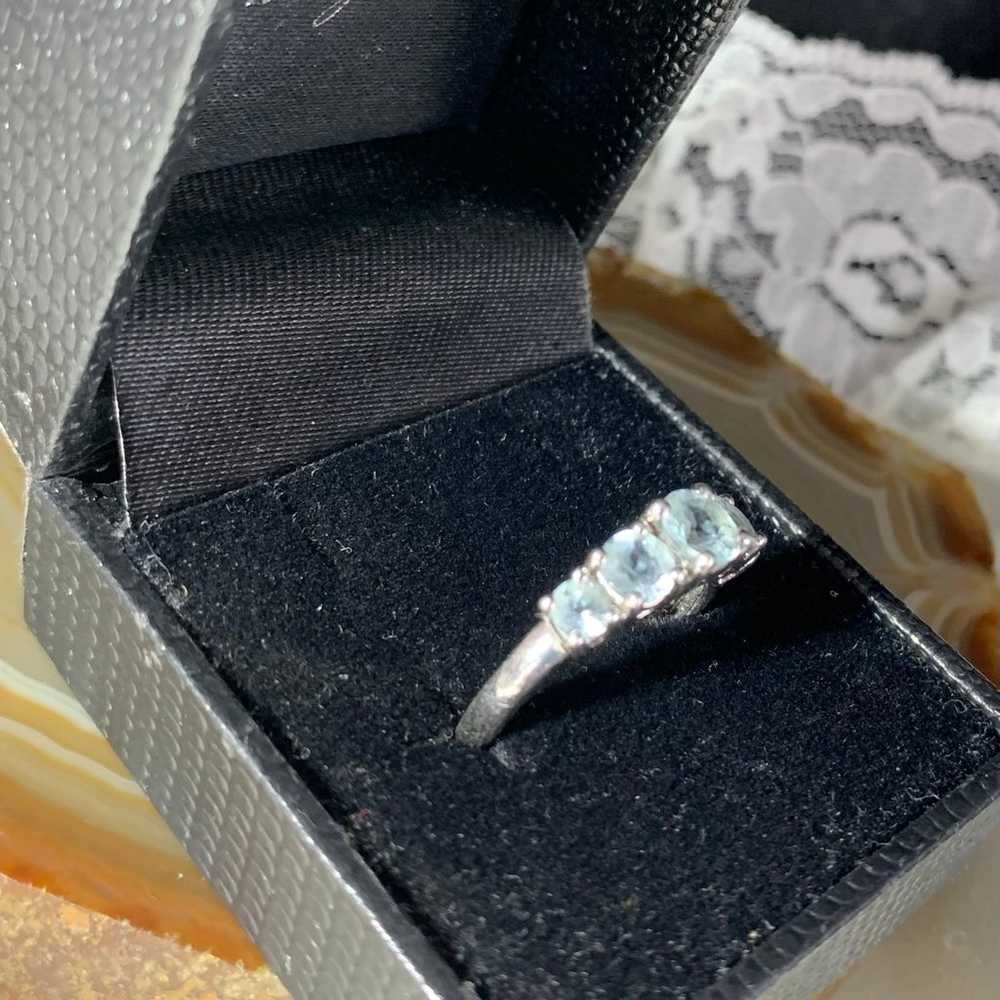 STERLING SILVER SKY BLUE TOPAZ VINTAGE RING SIZE 8 - image 2