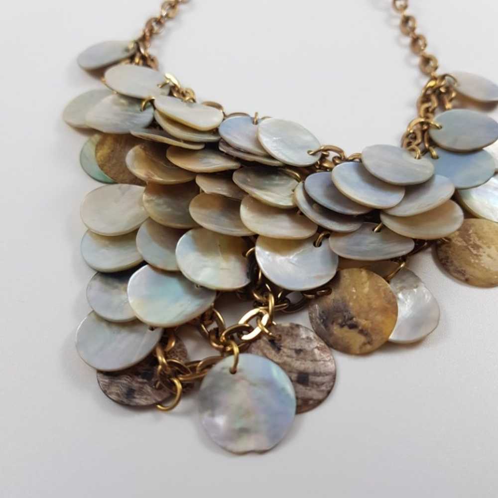 Stylish shell necklace - image 2