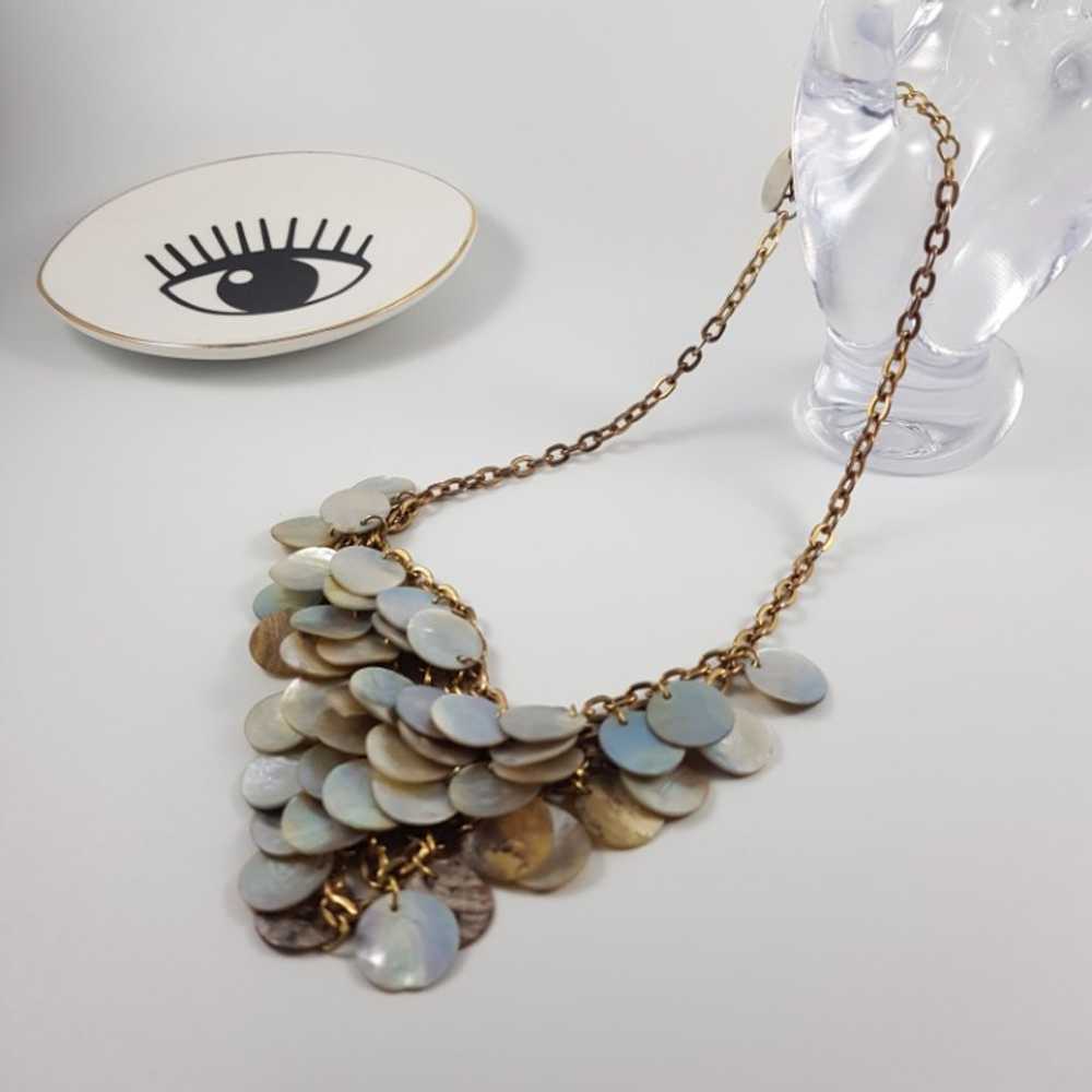 Stylish shell necklace - image 4