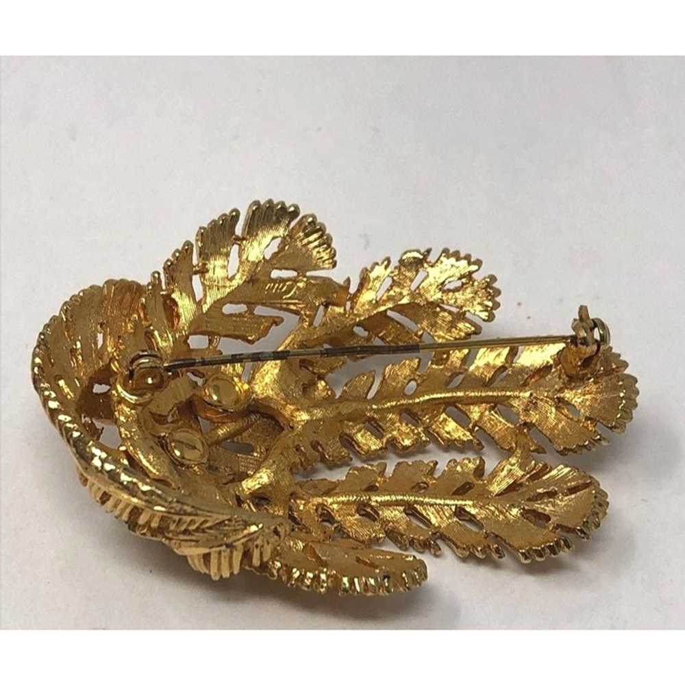 Vintage Signed Capri Gold Tone Metal Ornate Leaf … - image 3