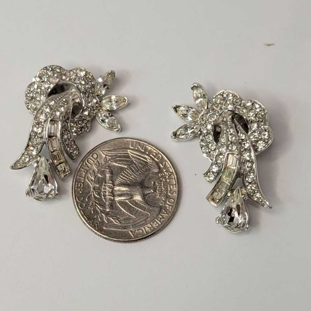 ~ Vtg Ledo Clip Earrings - image 2