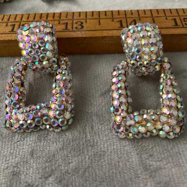 Vintage Rhinestone clip on Goldtone Earrings - image 1