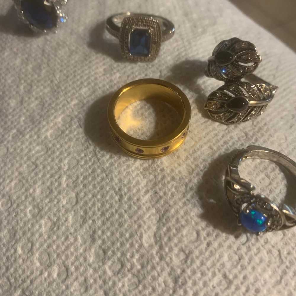 Ring Lot - image 3