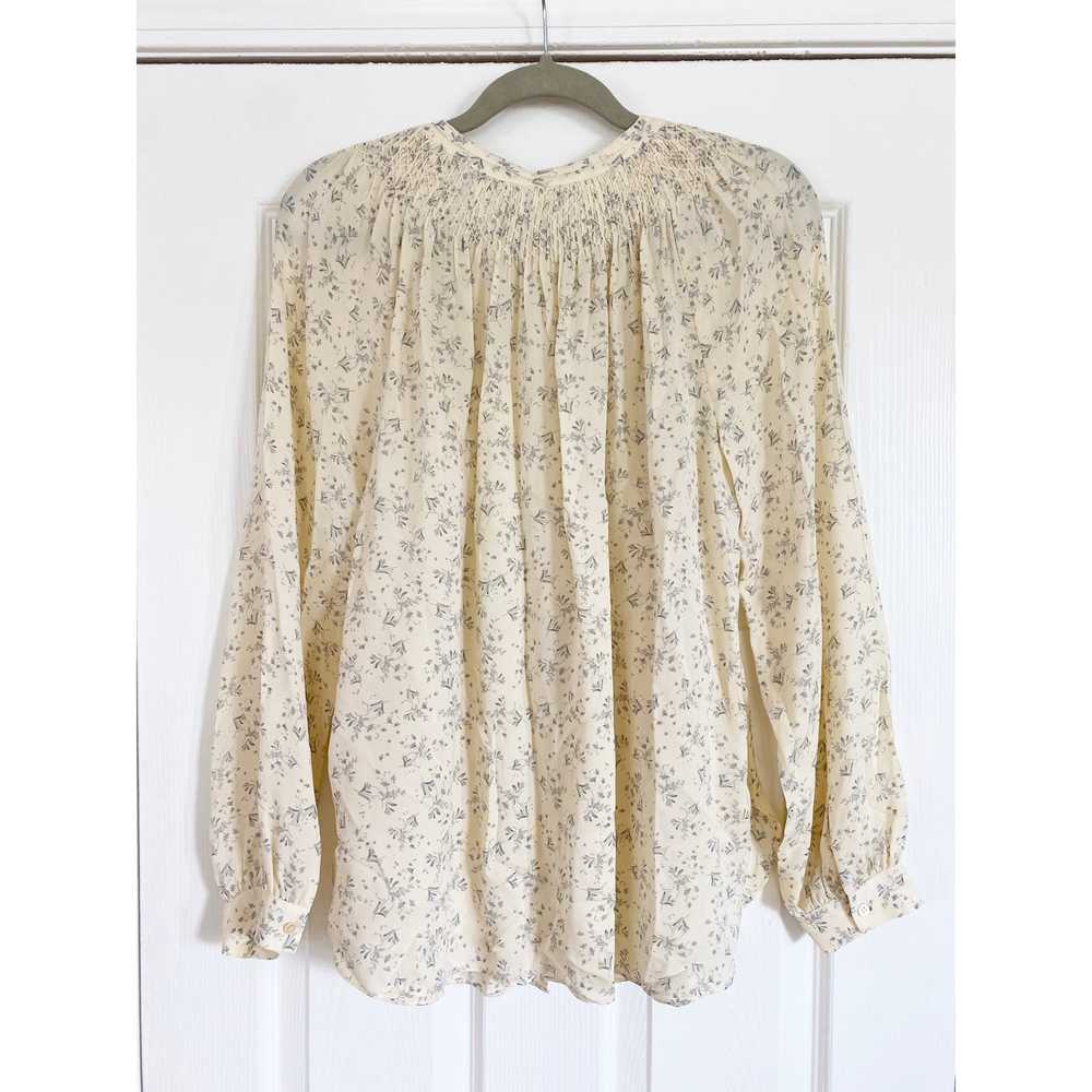 VINCE IVORY FLORAL SMOCKED SILK BLOUSE SMALL S - image 6