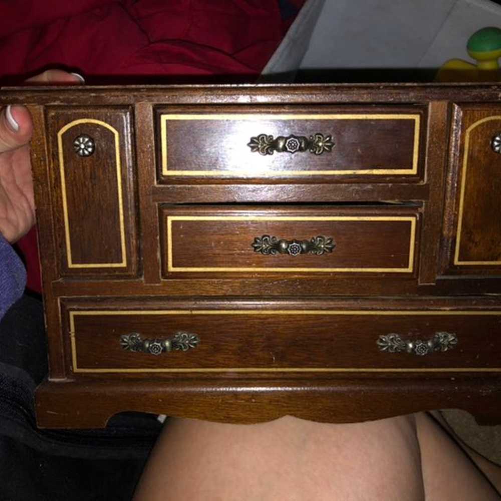 Antique jewelry box - image 2