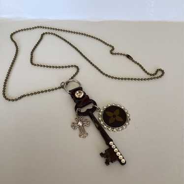 Mixed Media Necklace with charms - image 1