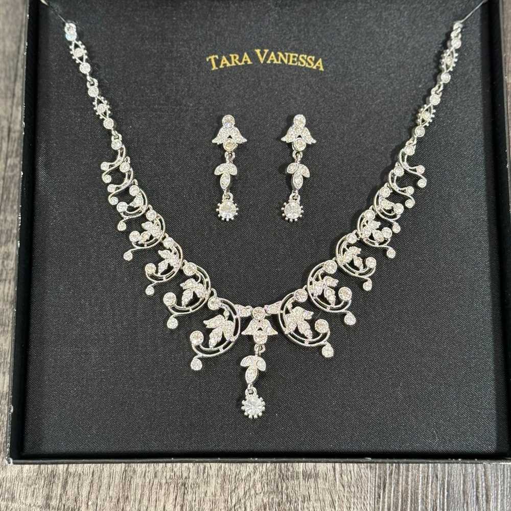 Tara Vanessa Jewelry Necklace Earrings Set Clear … - image 6