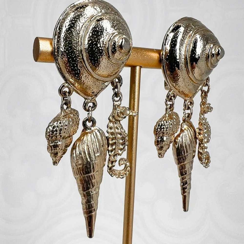 Earrings Large Round Shell with Smaller Shells & … - image 3