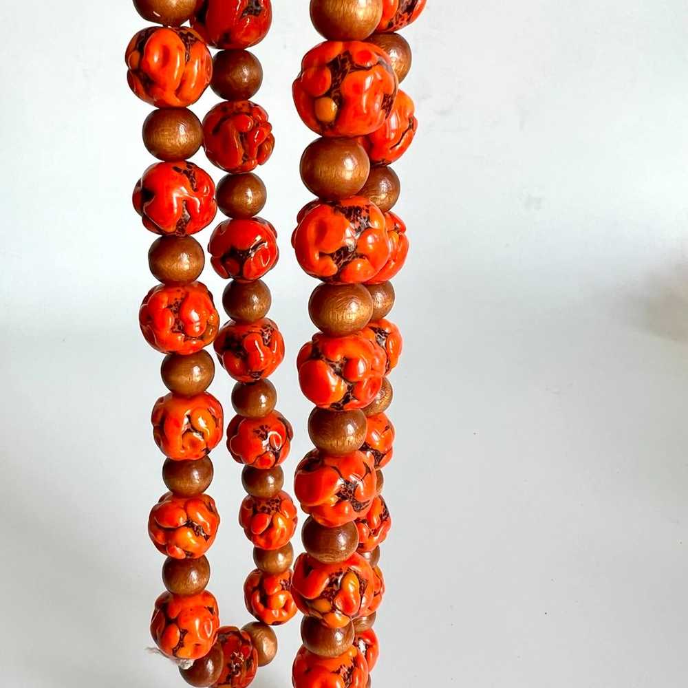 Vintage Handblown Orange Glass And Wood Beaded Ne… - image 2