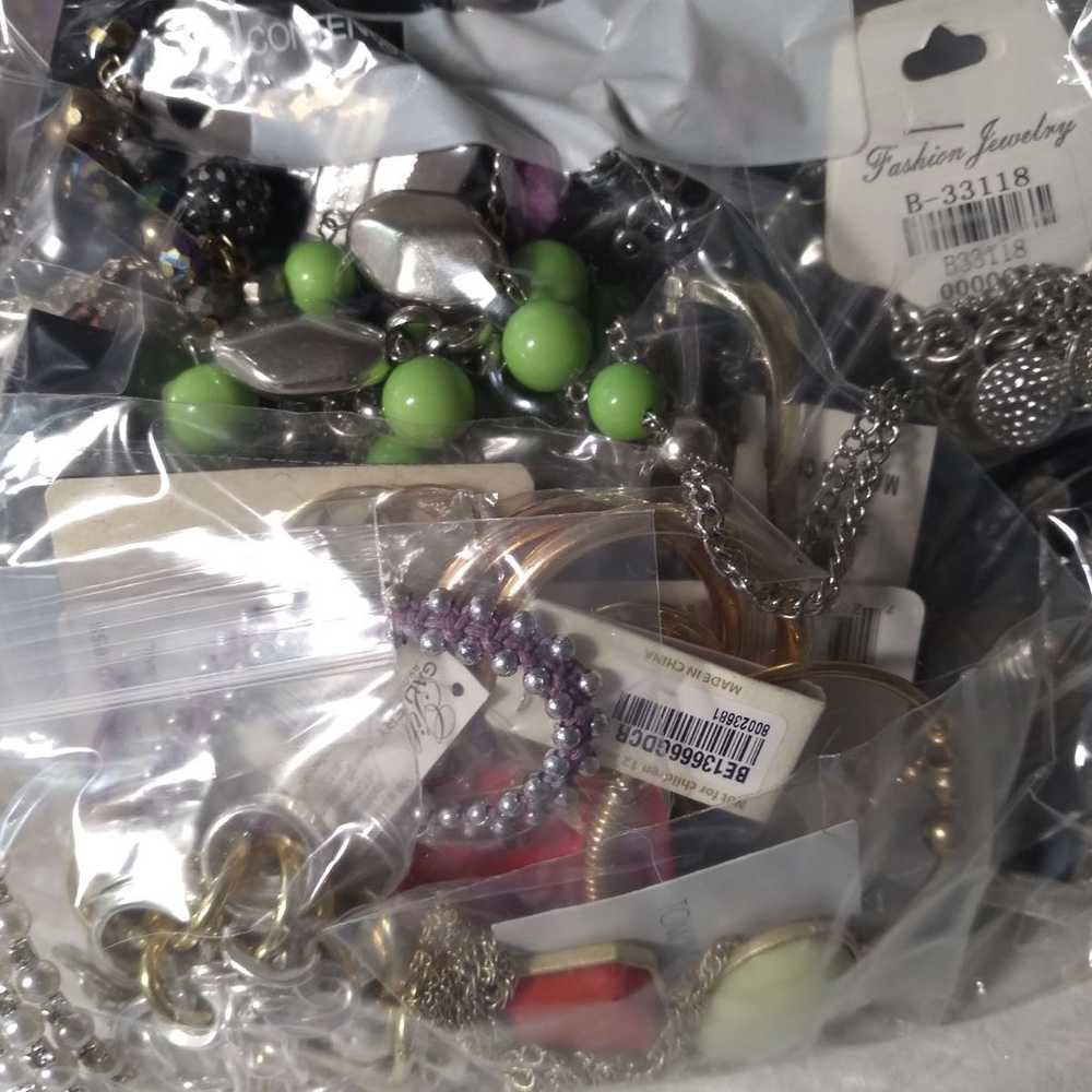 Grab Bag Jewelry - image 7