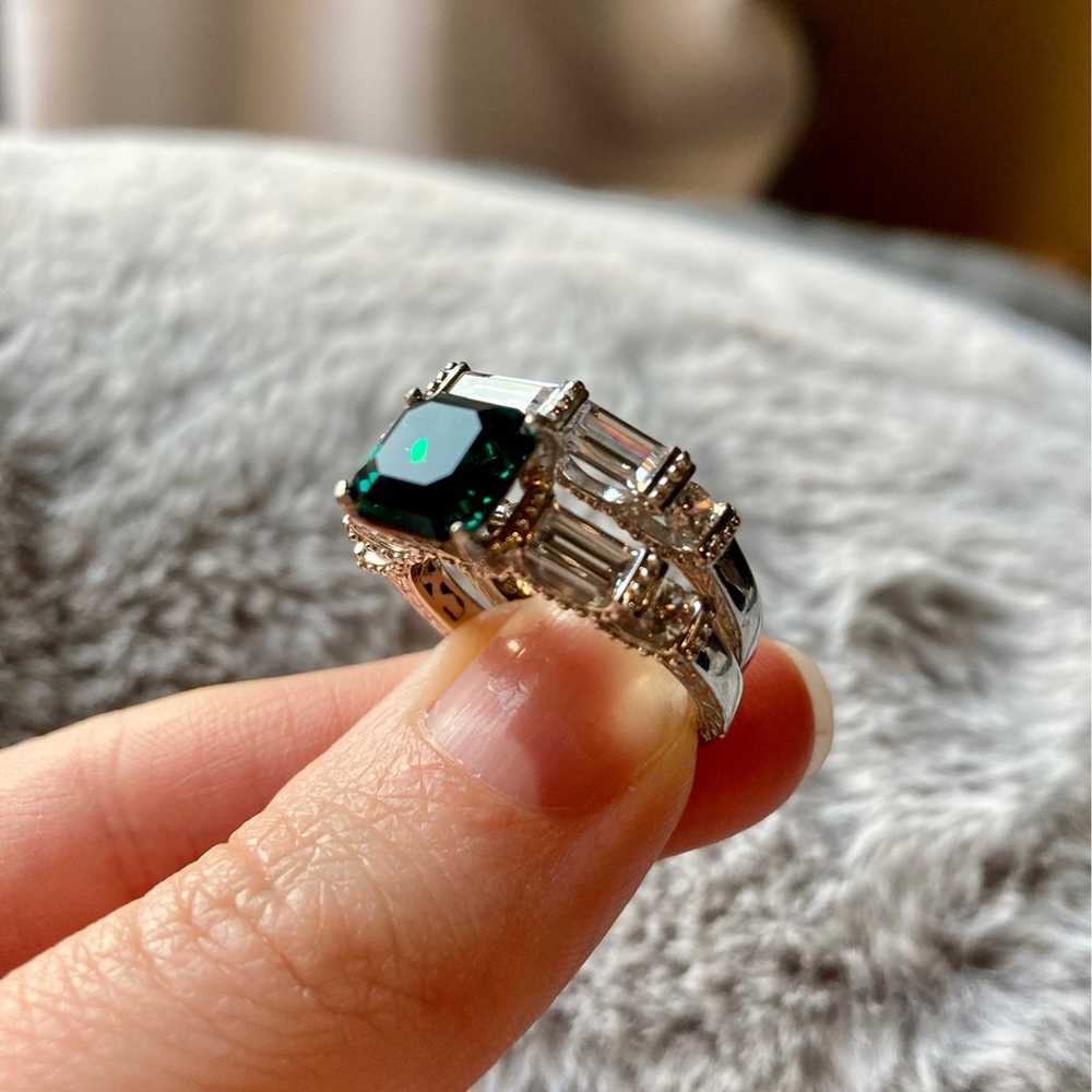 Vintage Style Swarovski Emerald Crystal Ring and … - image 11