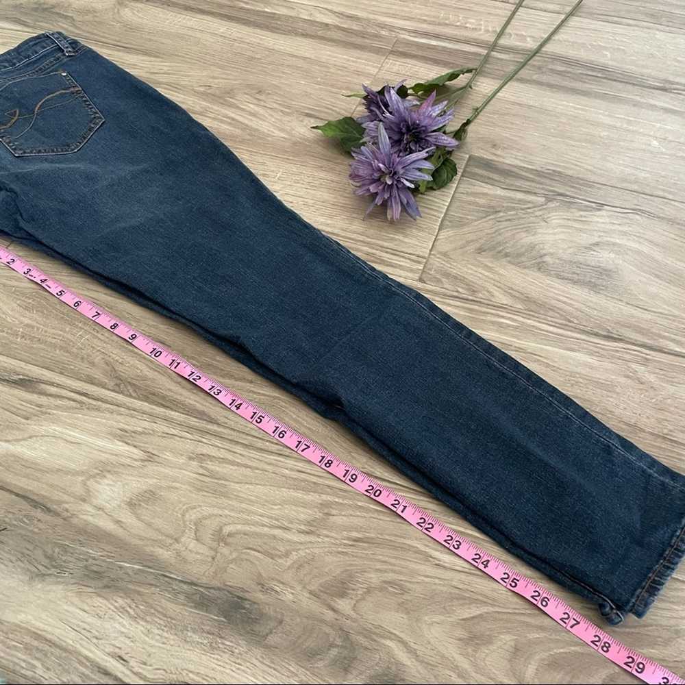 DKNY blue jeans size 8 - image 6