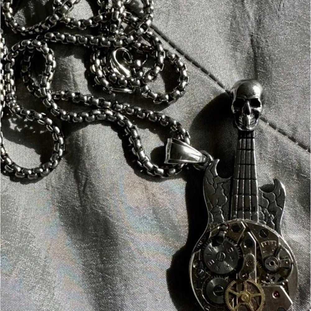 Steampunk Skull Guitar Standstill Timepiece Penda… - image 6