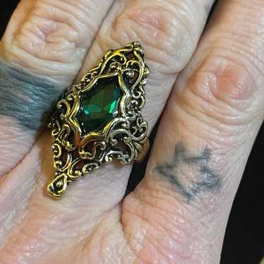 Victorian style gold and emerald ring