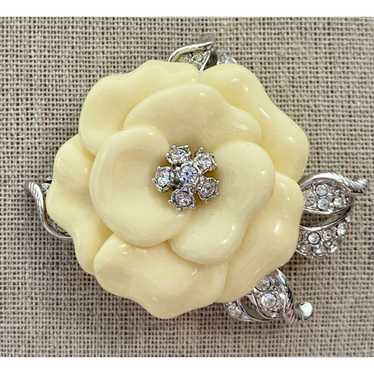 Nolan Miller Lara Cream Lucite Brooch Camellia Ro… - image 1