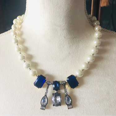 Handcrafted classy elegant white glass Pearl face… - image 1