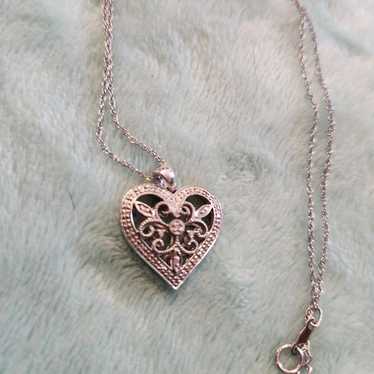 Diamond heart pendant - image 1