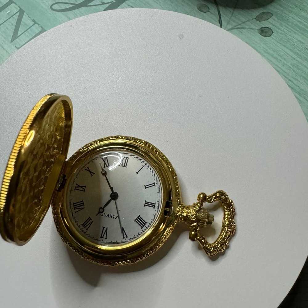 Vintage Enamel Pocket Watch with crane - image 3