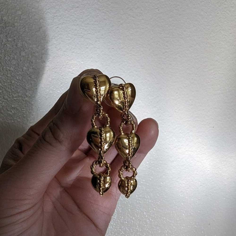 Vintage Monet Heart dangle earrings - image 2