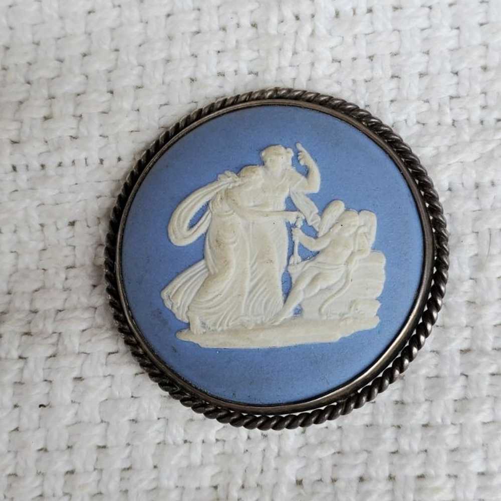 Vintage sterling Wedgewood cameo - image 6