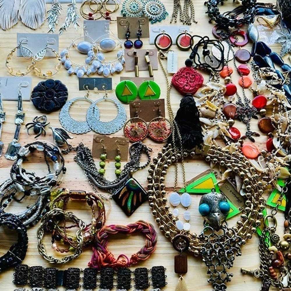 Jewelry Lot Variety / 6+lbs / Wearable / Vintage … - image 3