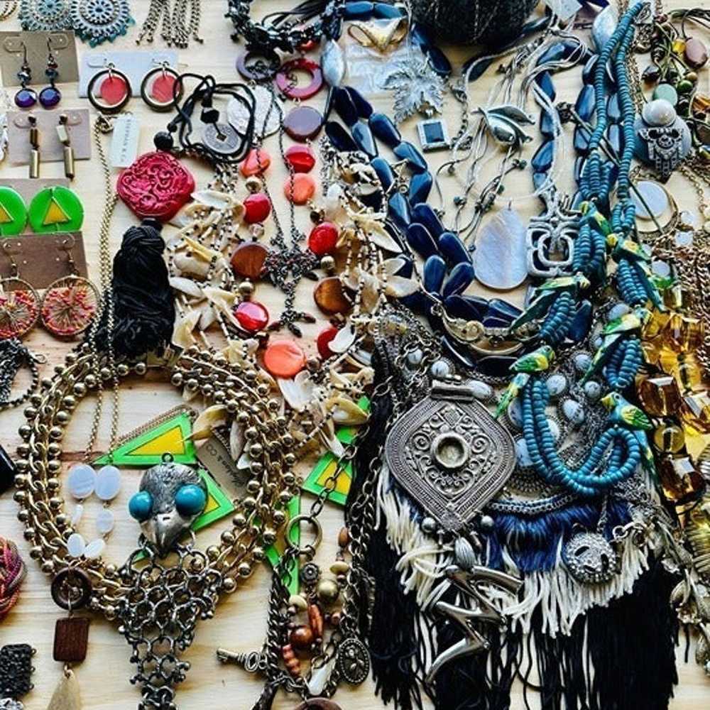 Jewelry Lot Variety / 6+lbs / Wearable / Vintage … - image 4