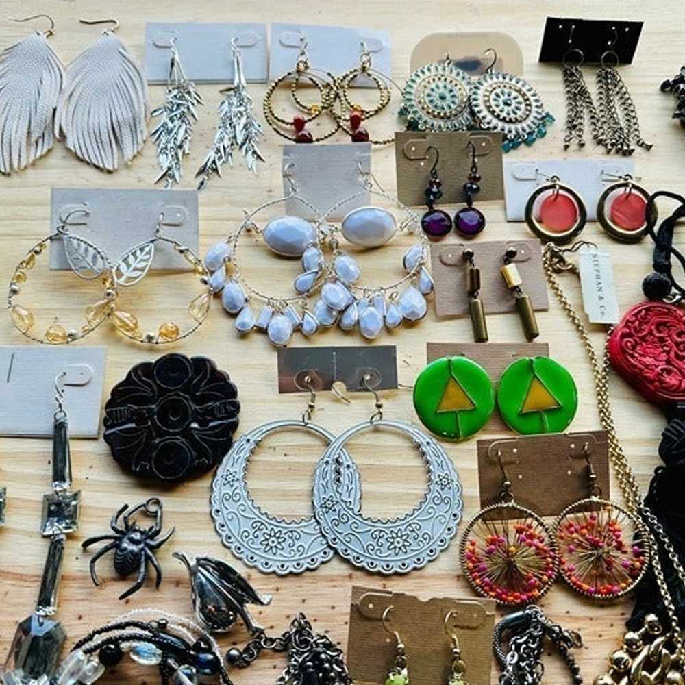 Jewelry Lot Variety / 6+lbs / Wearable / Vintage … - image 7