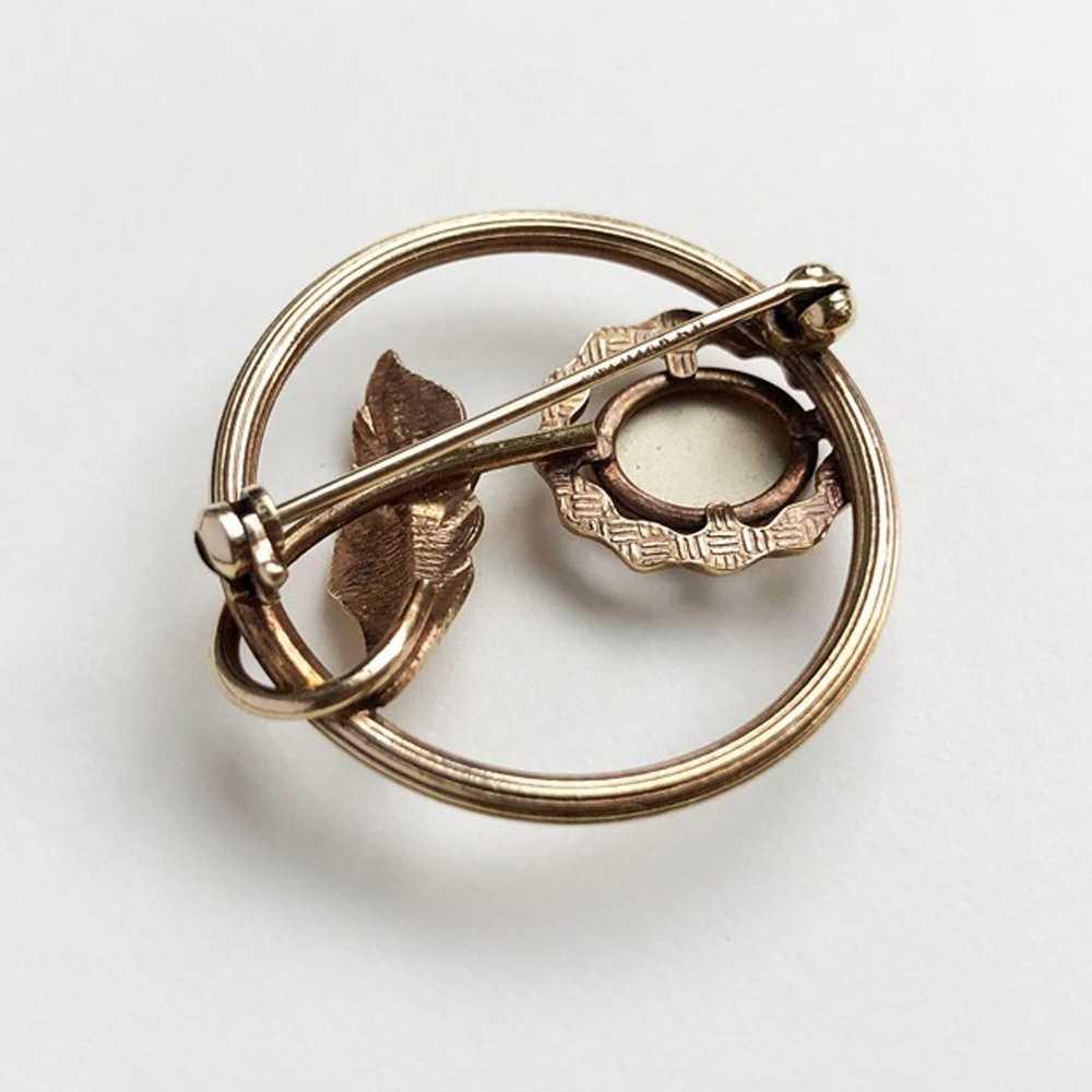 Gold floral brooch 60s vintage, simple elegant fl… - image 10