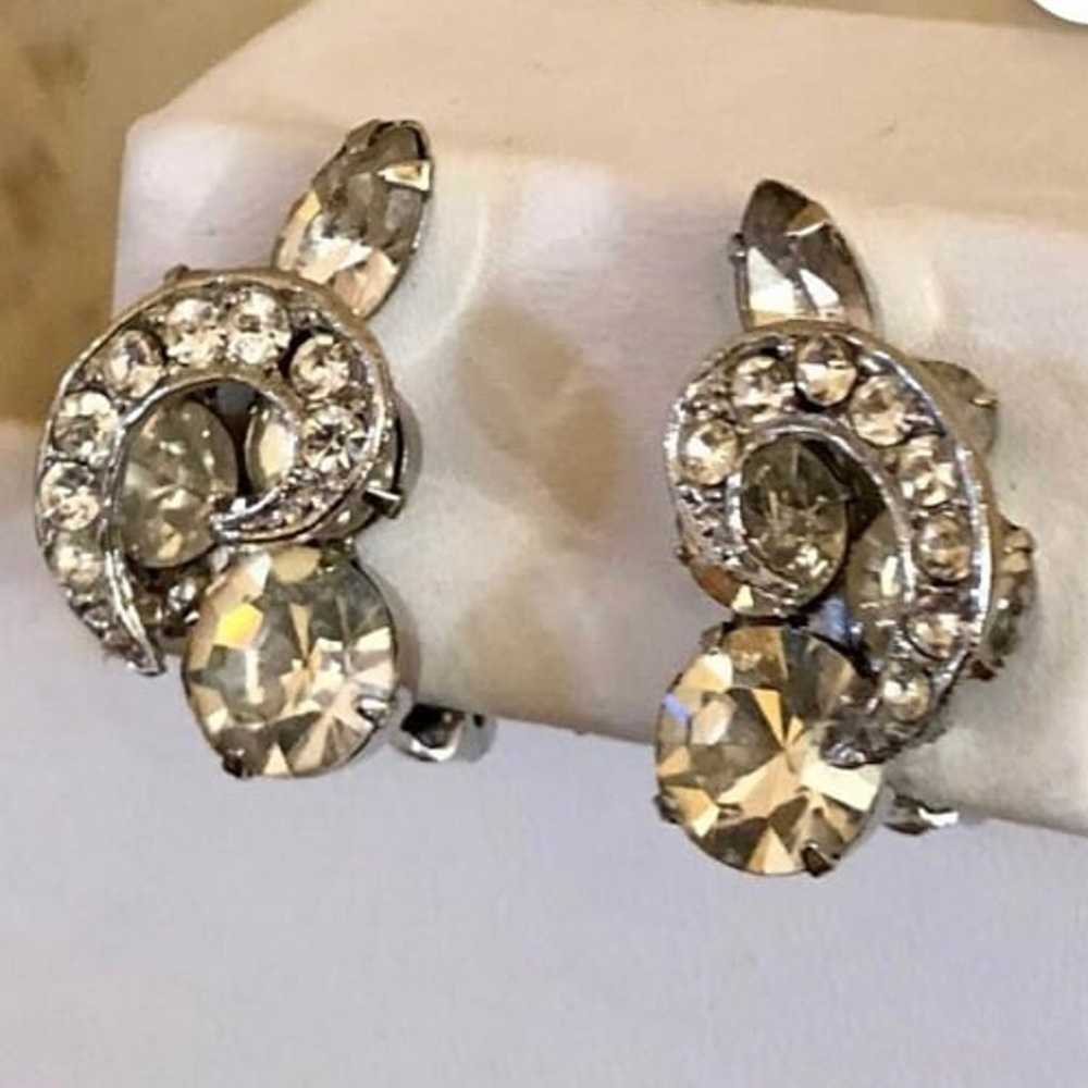 Vintage Weiss Crystal Earrings - image 1