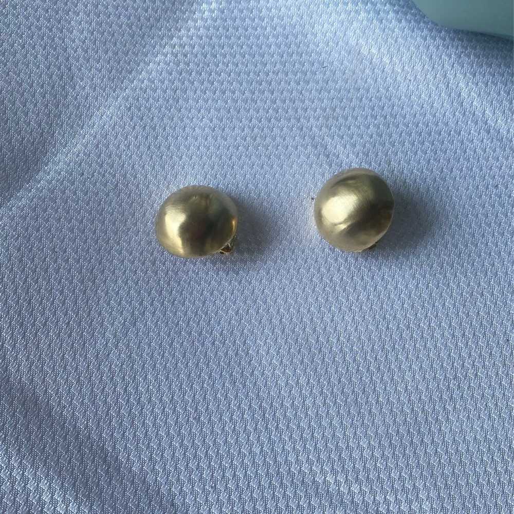 Les bernard clip on button post earring - image 5