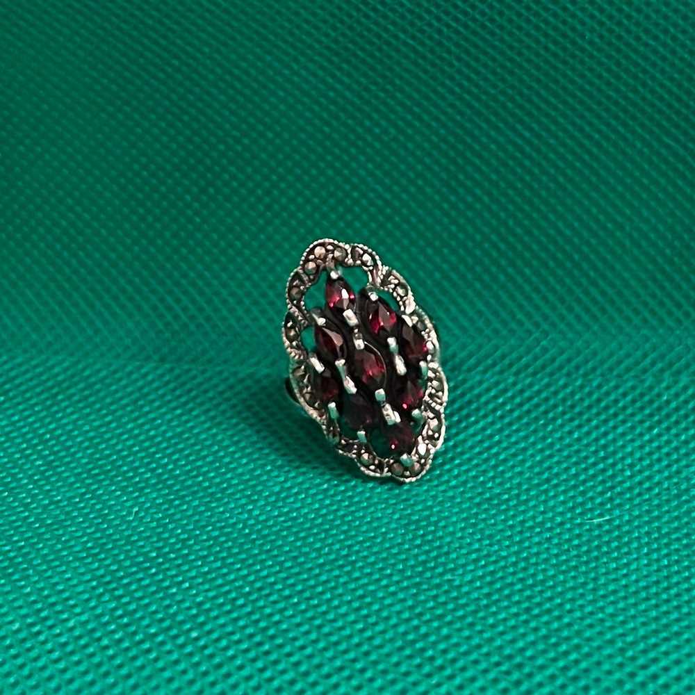 .925 Sterling Silver garnet with marcasite ring - image 8