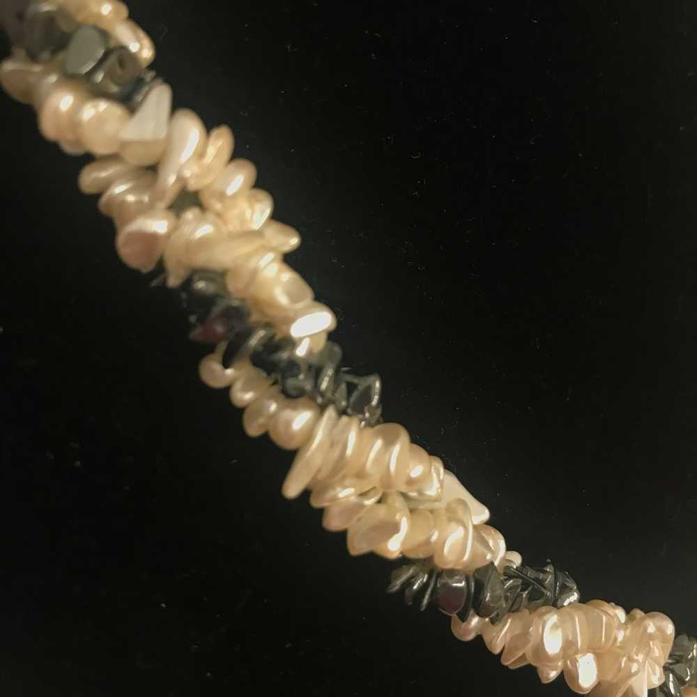 BIWA Pearl Necklace - image 4