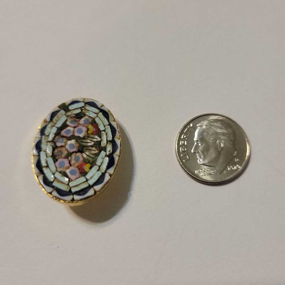 Vintage Mosaic Shell Inlay Brooch - image 4