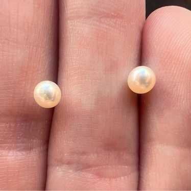 Vintage solid 14k yellow gold genuine pearl stud … - image 1