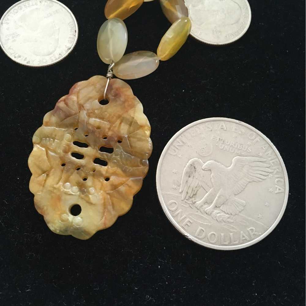 RARE CITRINE QUARTZ CARVED CHINESE PENDANT OVAL F… - image 4