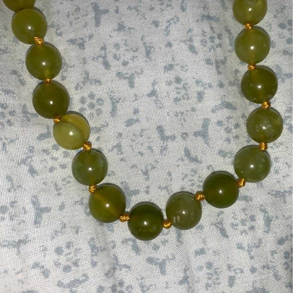 Vintage Jade Necklace - image 3